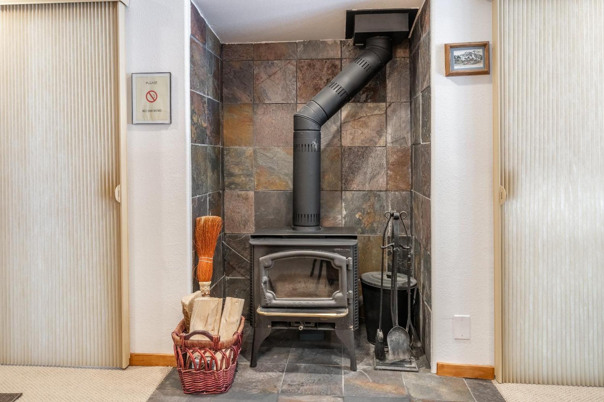 Hidden Valley Village #103 Nicely Updated 1 Bedroom 1 Bathroom Condo Short 10 Min Walk From Village Mammoth Lakes Bilik gambar